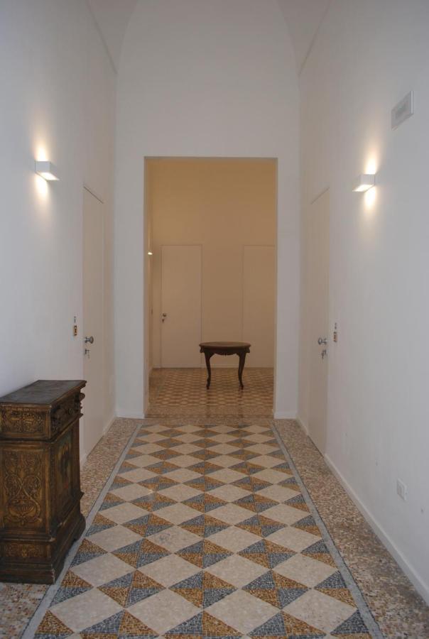 Palazzo Del Cavaliere Bed & Breakfast Gallipoli Exterior photo